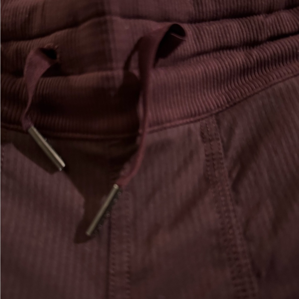 Lululemon Deep Purple Leggings - Picture 4 of 7